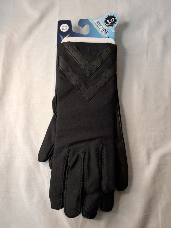isotoner Accessories - isotoner Women's Black Chevron Detail Touchscreen Gloves